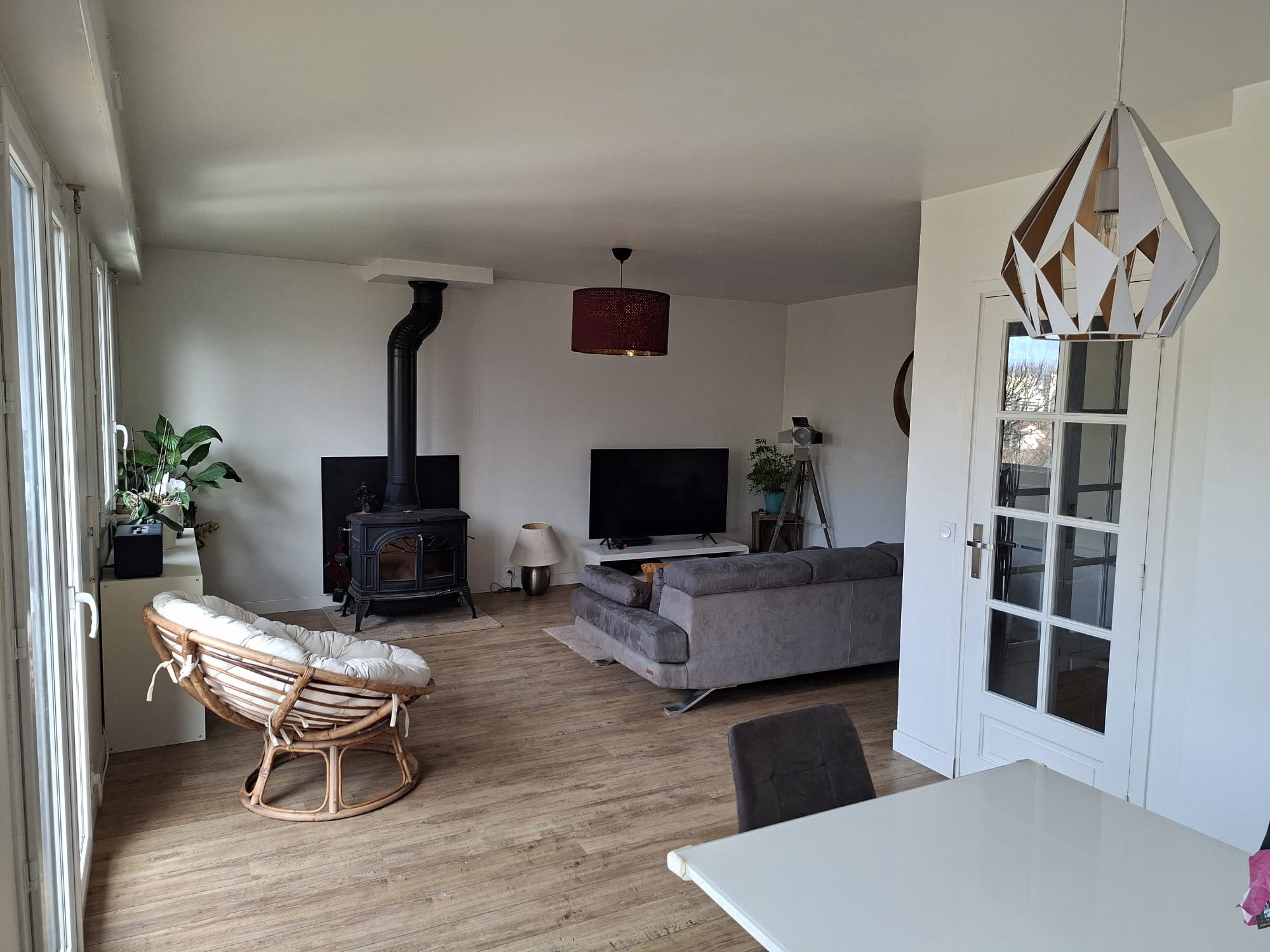 c878bf6f-5637-4b94-854e-501674ea2902